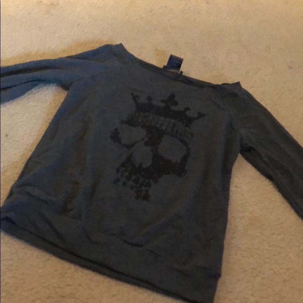 Long sleeve sparkly skull shirt